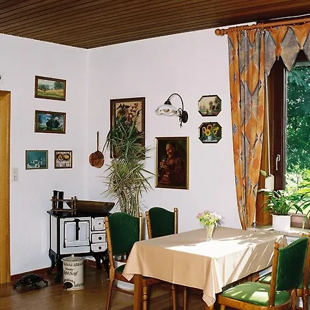 Nocleg ze śniadaniem Hartlef's 2*